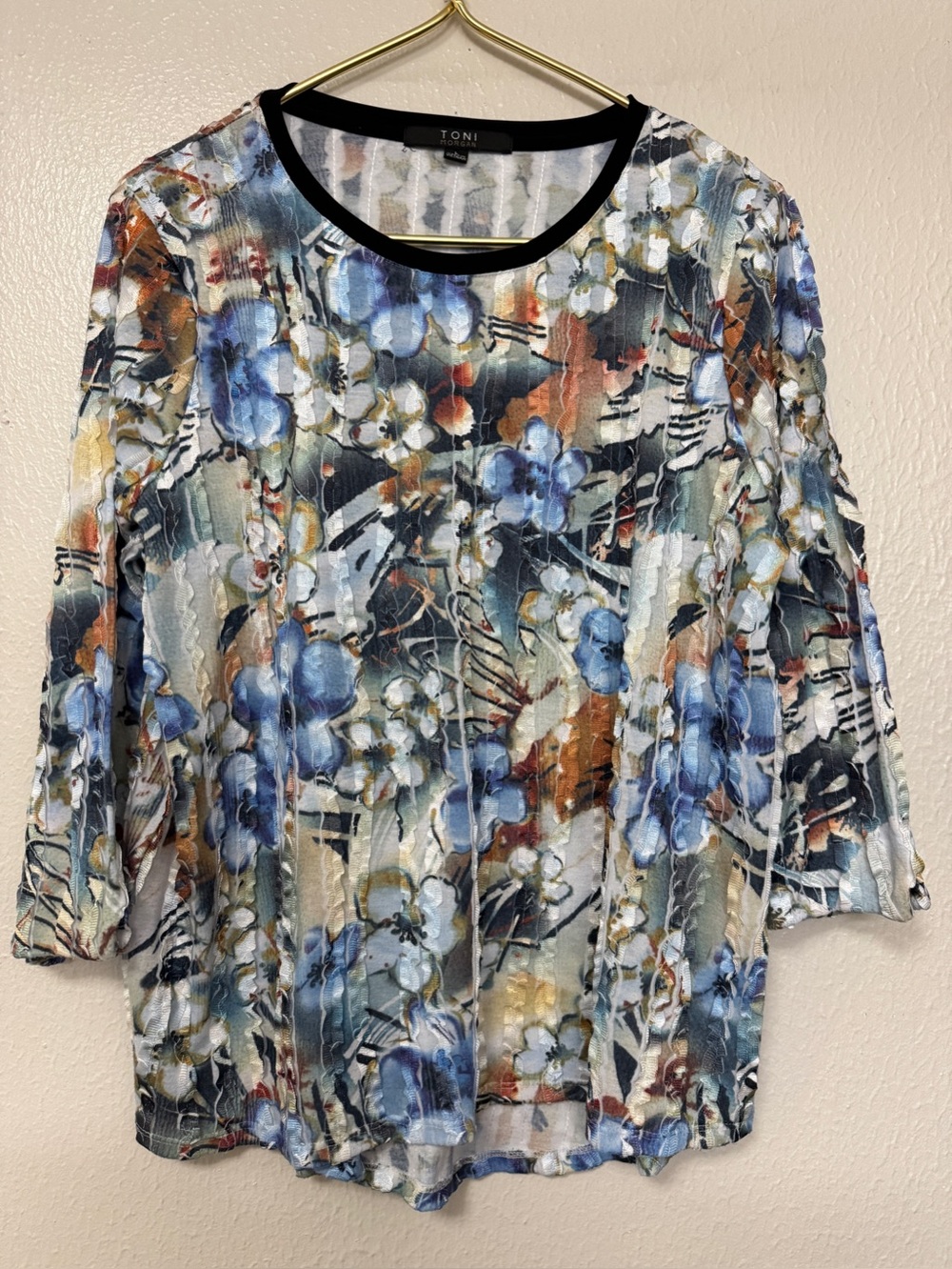Toni Morgan Floral Textured Blue Multi-Color Women's Top